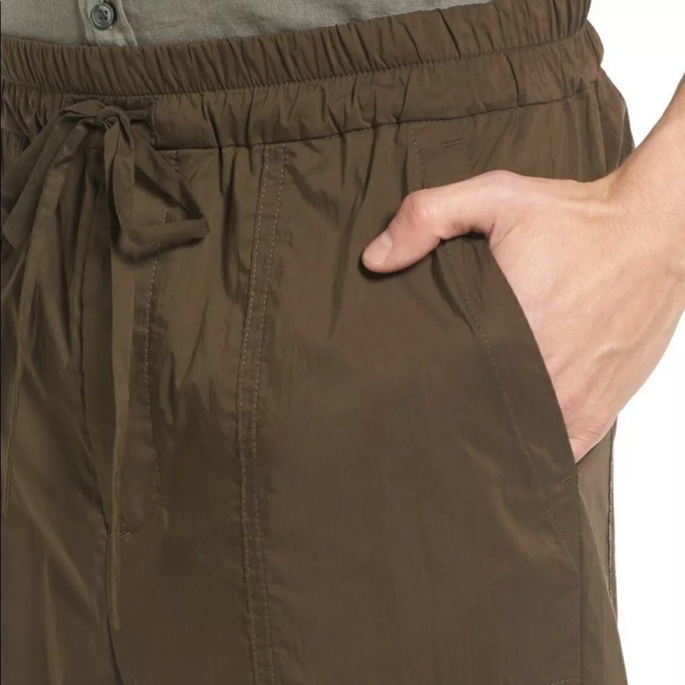 Vince Drawstring Cargo Shorts - Picture 4 of 14